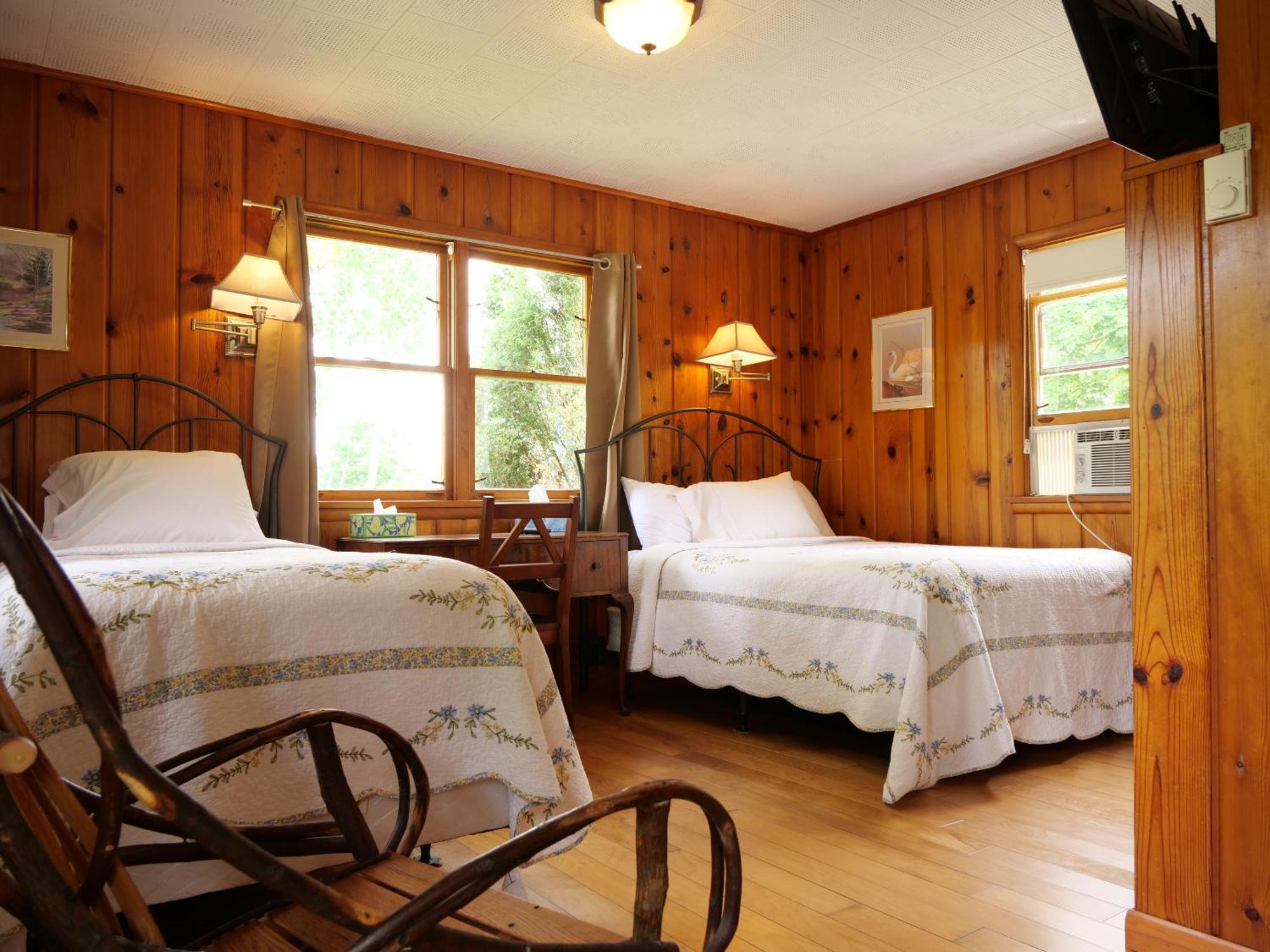 Ludington Blue Spruce Inn Cameră foto